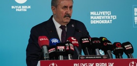 Mustafa Destici’den fon krizi çıkışı “Küçük yatırımcının zararı vurgunculardan karşılansın“