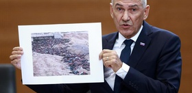 Slovenya Başbakanı Jansa’dan parlamentoda büyük fiyasko: Gazze fotoğrafını Sudan diye gösterdi
