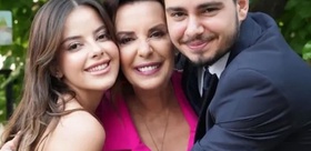 Perihan Savaş’tan gelinine: Anne demene gerek, teyze demen yeterli