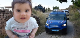 Büşra bebekten 23 gündür haber yok Baba diğer çocuğunu da balkondan atmış