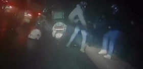 Ablasıyla ilişkisine karşı çıkan kuryeye çete pususu Dehşet anları kamerada