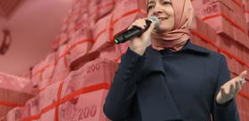 Fatma Betül Sayan Kaya için iki soru önergesi: Tıp fakültesi ve İSBAK kayıtları Meclis gündeminde
