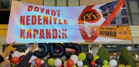 Üsküdar’daki McDonald’s protestosu bir yılı doldurdu: Eylemciler şubeye 3 gün süre tanındığını söyledi