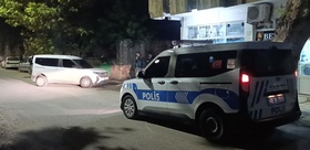 Selam söyledikleri kıza saldırdıktan sonra 75 bin lirasını gasp ettiler