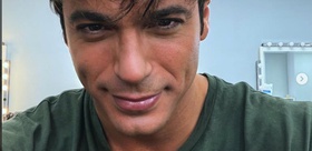 Can Yaman yine imaj değiştirdi Sakallarını kesince bambaşka biri oldu