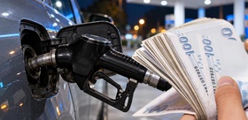 Akaryakıtta gece yarısı tabela değişiyor Motorine zam, benzine indirim