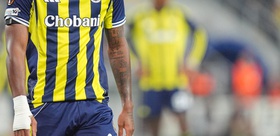Fenerbahçe’nin yolladığı futbolcu tesislerde çırılçıplak geziyormuş