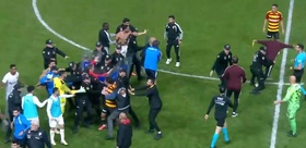 Kayserispor-Manisa FK maçının sonunda tansiyon arttı