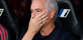 Mourinho yine yaptı yapacağını Maç sonunda basın toplantısına çıkmadı