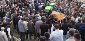 Kastamonu Taşköprü’de öldürülen baba, 2 oğlu ve kardeşi yan yana defnedildi