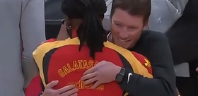 NBA yıldızından Galatasaray sürprizi Geceye damga vurdu