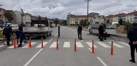 Kütahya’da tapu sahibi davayı kazandı, Yunus Emre Caddesi tel çekilerek kapatıldı