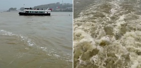 İstanbul’daki sel felaketinin ardından Haliç’in rengi değişti
