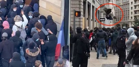 Fransa’da protestolar yağmaya dönüştü Pek çok ünlü markanın mağazalarına girdiler