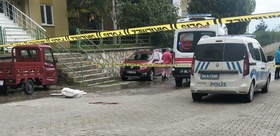 Eski komşusuyla tartışan Hakan Turak, eşyalarını almaya geldiği binada silahla öldürüldü