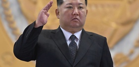 Dünyayı sarsan iddia Kim Jong-un komaya mı girdi