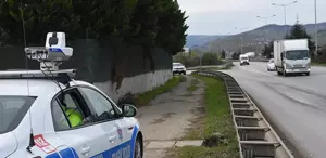 Hız ve kemer kontrolü yapacak yeni radar sistemi geliyor! Anında ceza kesilecek