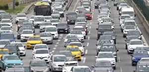 Ulaşımda bayram tedbirleri! Kamyon ve tankerler trafiğe çıkamayacak