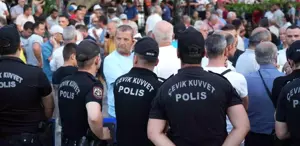 Burhaniye'de İmamın Defin Sürecinde Kriz Çıktı