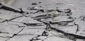 Şili’de 7.5 büyüklüğünde deprem Tsunami alarmı verildi
