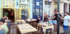 Restoran sahibi Acun Ilıcalı'ya yer açmak için Türk turistleri kovdu, ortalık fena karıştı
