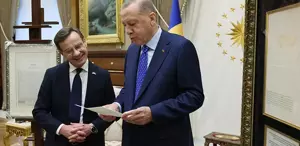 Diplomatik skandal Türkiye’ye ait gizli belgeler tuvalette unutuldu