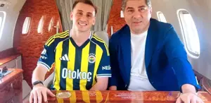 Kerem Aktürkoğlu Fenerbahçe formasını giydi, o not gündem oldu
