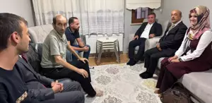 Vali, makamında takdim etti: İşte Türkiye’nin konuştuğu Kübra öğretmene verilen ödül