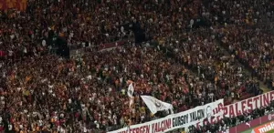 Galatasaray taraftarından Sergen Yalçın’ı duygulandıran pankart