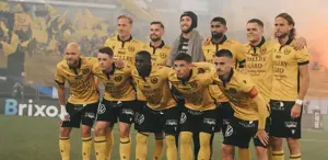 800 nüfuslu köy takımı şampiyon oldu