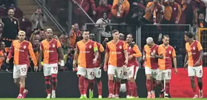 Galatasaray’da alarm Trabzonspor maçı öncesi 1 isim sarı kart sınırında
