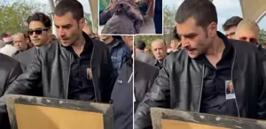 Akın Akınözü’nün acı günü Cenazede hayranının sorduğu soru “pes“ dedirtti