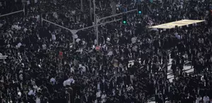 İsrail’de on binlerce Haredi sokaklara döküldü: Zorunlu askerliği istemiyoruz