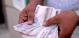 Merkez Bankası’nın tahmini sonrası asgari ücret hesapları değişti İşte yeni zam oranı