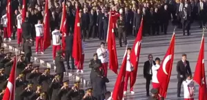 Cumhurbaşkanı Erdoğan ve devlet erkanı, Ulu Önder Mustafa Kemal Atatürk’ün vefatının 87. yılı dolayısıyla Anıtkabir’i ziyaret ediyor