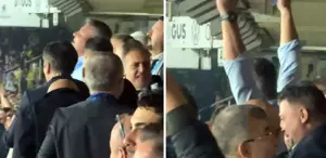 Sadettin Saran’ın tribünlerle birlikte coştuğu anlar