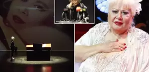 Muazzez Abacı’ya veda Emel Sayın gözyaşlarına boğuldu