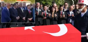 Şehit tabutunun başında gülen başkanın oğlundan skandal paylaşım