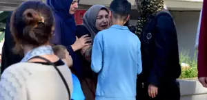 Baba, kazada ölen oğlunun cenaze namazını kıldırdı