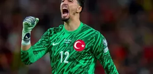 Altay Bayındır, Süper Lig devine geliyor