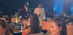 Fahriye Evcen, gösterdiği fotoğrafla hayranlarını mest etti