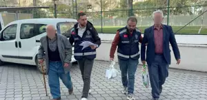 Parkta uygunsuz davranışta bulunan 2 yaşlı erkek gözaltına alındı