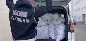 Eskişehir’de arızalı araçtan cephanelik çıktı