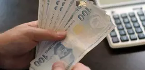 DİSK’in asgari ücret talebi: Enflasyon tek haneye düşene kadar yılda en az 2 kez güncellenmeli