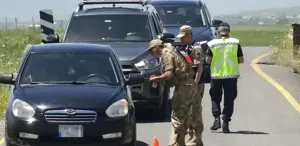 Önce ceza yazdılar, şehit babası olduğunu öğrenince kendi ceplerinden ödediler