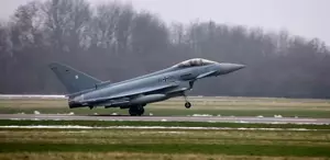 Almanya, Polonya’ya yaklaşık 150 asker ve Eurofighter savaş uçağı konuşlandırdı