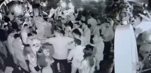 “Sevgilime sarkıntılık yapıyor“ dedi, cam bardakla boğazından kesti