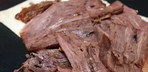 Zincir marketlerde ’’Kampanyalı’’ satılan dönerden at ve eşek eti çıktı