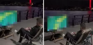 Köprü ve boğaz manzarasına karşı konsol oynadı