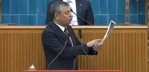 Özgür Özel, Mesut Özarslan’la aralarında geçen yazışmaları okudu